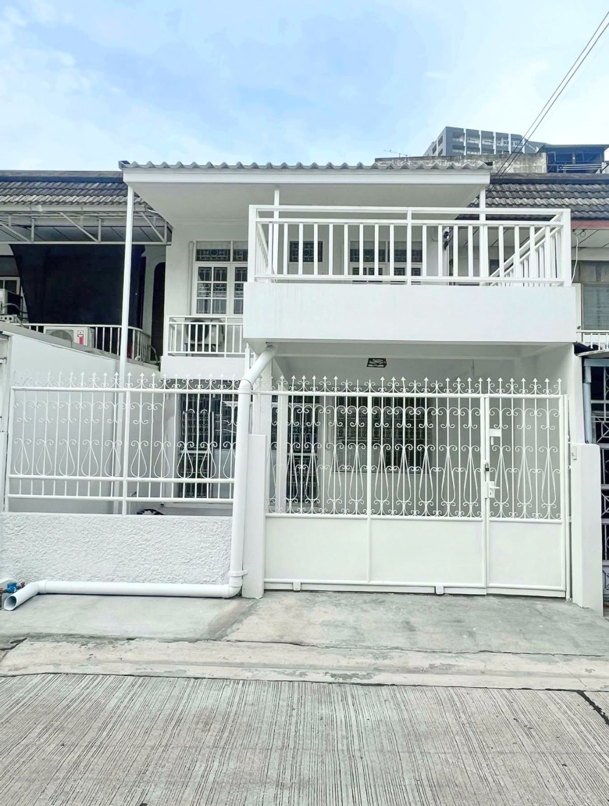 ให้เช่าทาวน์โฮมรัชดา ห้วยขวาง : HK0448📌ให้เช่า🏢ทาวน์เฮ้าส์ ห้วยขวาง, 3 ห้องนอน🚄ใกล้ MRT ศูนย์วัฒนธรรมแห่งประเทศไทย📞O99-5919653,065-9423251