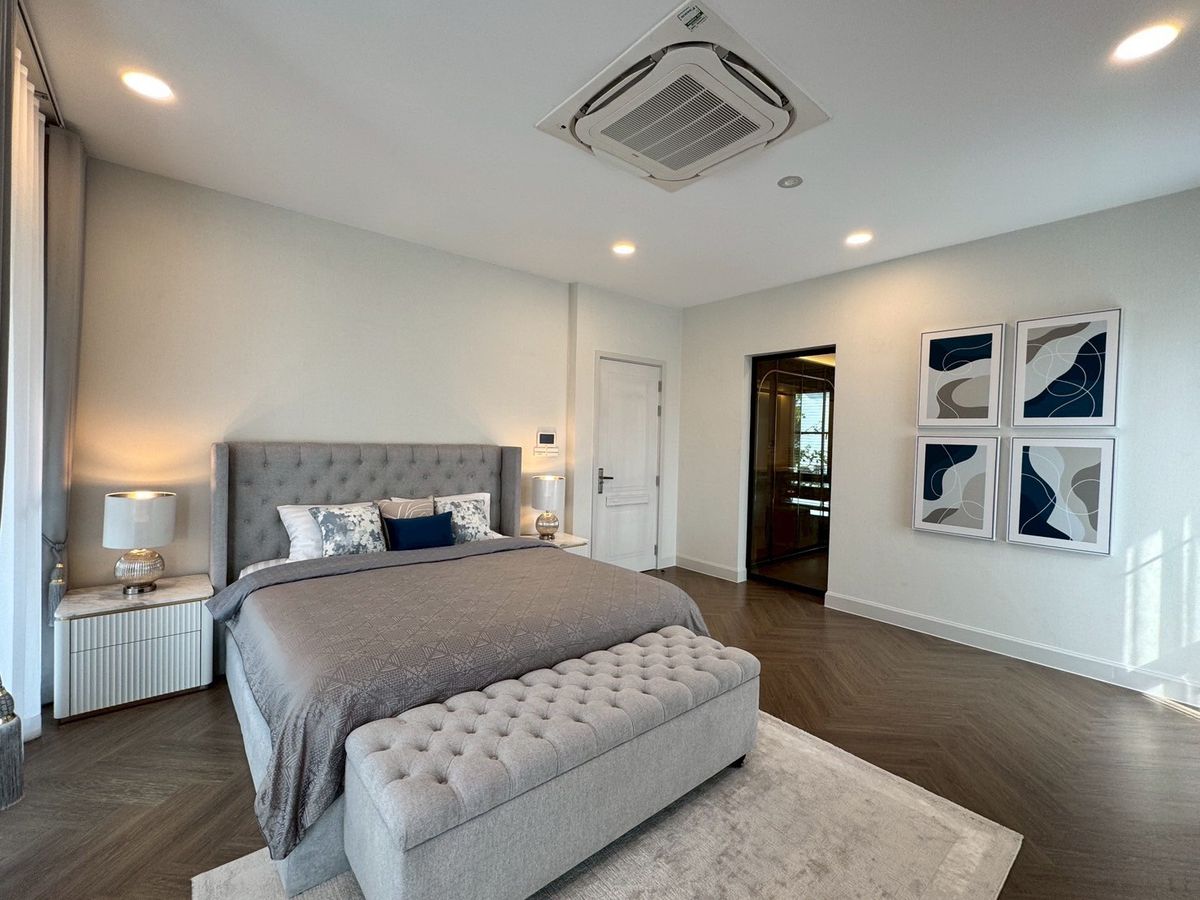 For RentHousePattanakan, Srinakarin : Nantawan new krungthep kreetha for rent 