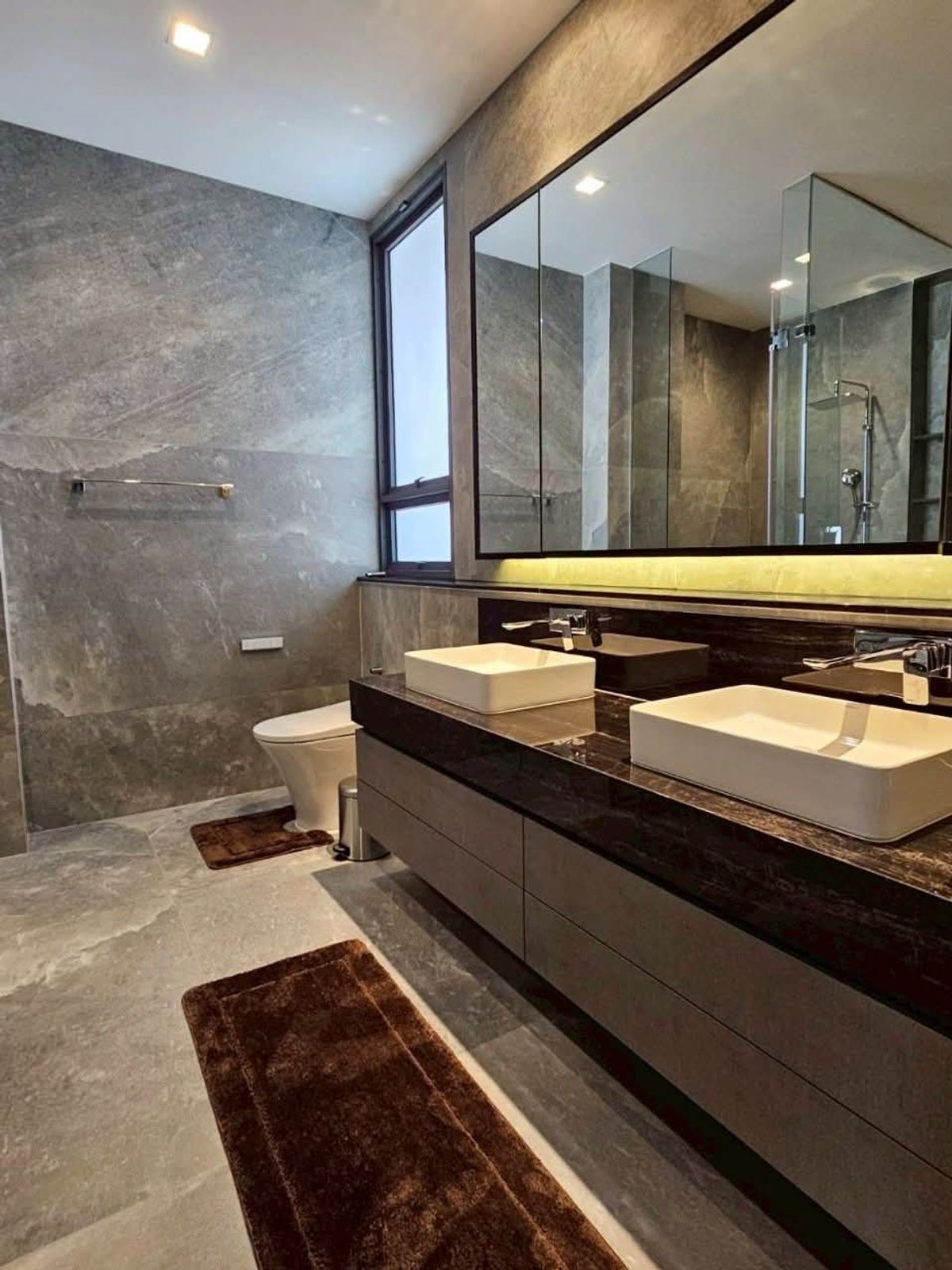 For RentHousePattanakan, Srinakarin : The Gentry phatthanakan for rent 