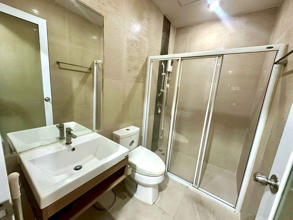 ให้เช่าคอนโดลาดพร้าว101 แฮปปี้แลนด์ : ให้เช่า Happy Condo ลาดพร้าว 101' 
เลี้ยงสัตว์ได้ 🐈🐶 อาคาร S ชั้น 3