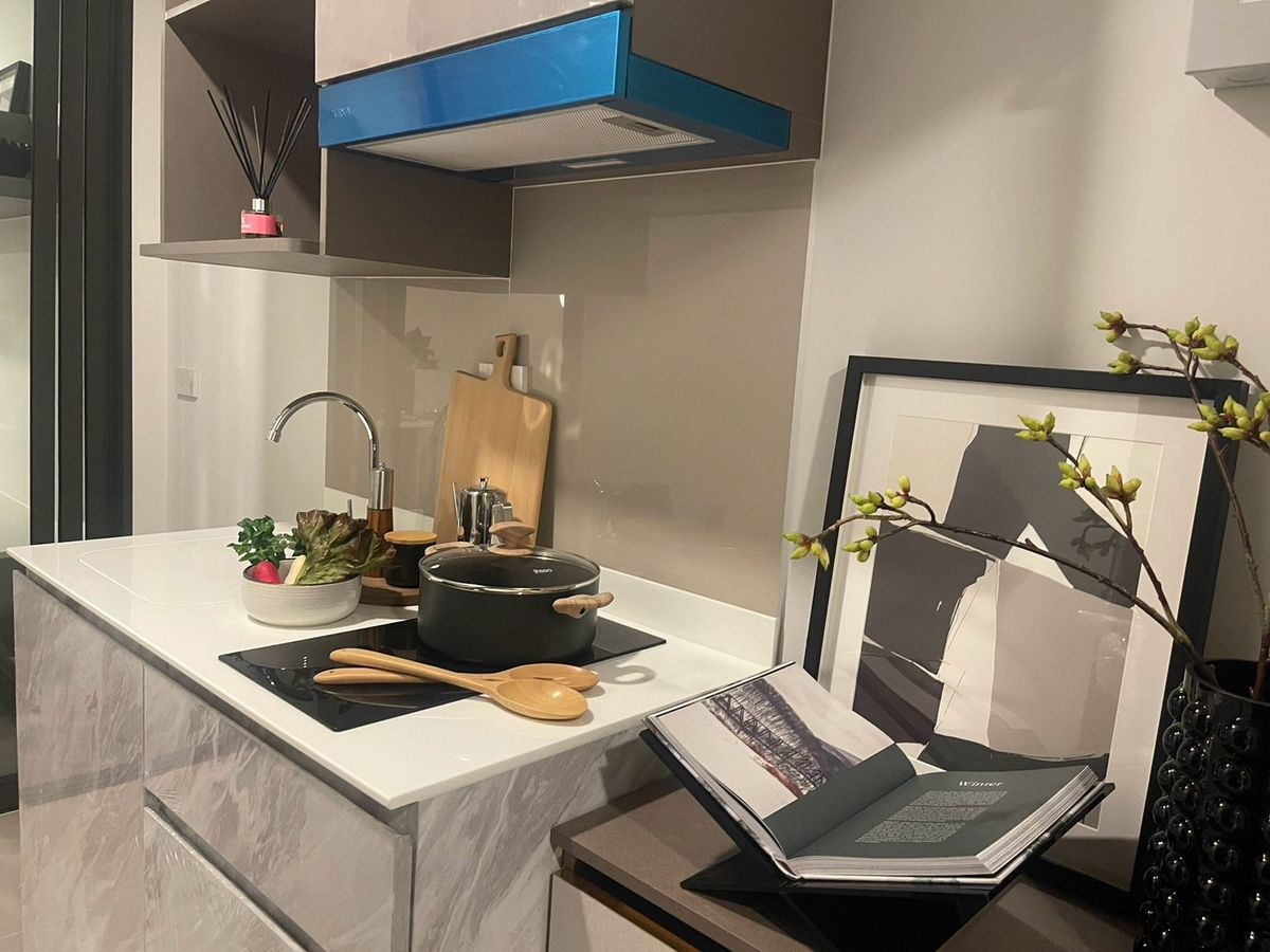 ขายคอนโดปิ่นเกล้า จรัญสนิทวงศ์ : ราคาดีที่สุด 2 ห้องนอน ใกล้ศิริราช มีรถรับส่ง MRT บางขุนนนท์ 081-245-7349