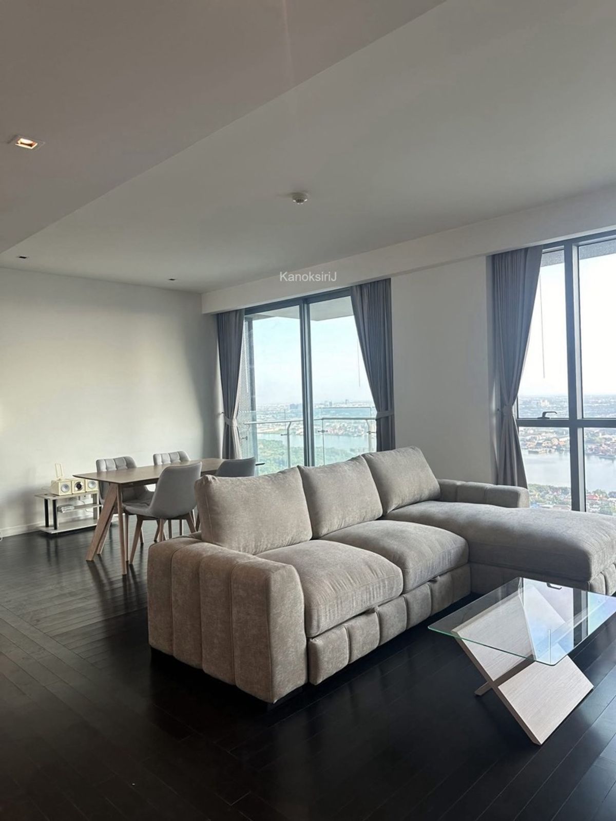 ให้เช่าคอนโดพระราม 3 สาธุประดิษฐ์ : the pano rama 3 /2bed 2 bath/ 129.2 sqm./46 fl./70,000