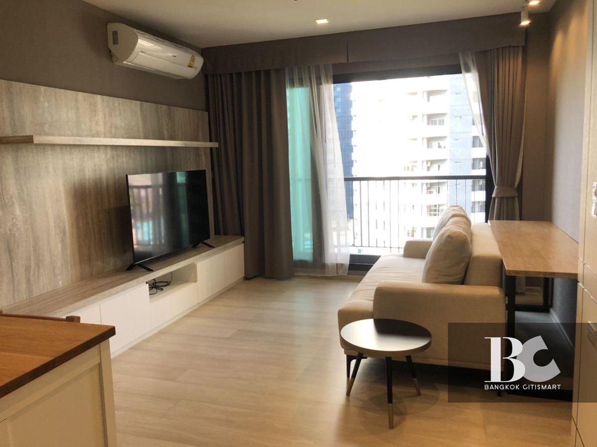 ให้เช่าคอนโดวิทยุ ชิดลม หลังสวน : ⚜️ Available 2 bedrooms for rent at life one wireless ⚜️