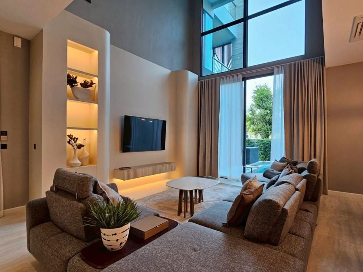 For RentHousePattanakan, Srinakarin : The Gentry phatthanakan for rent 