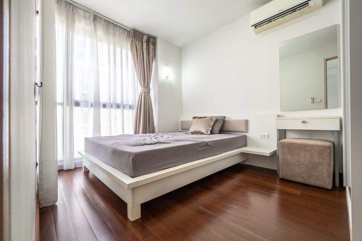 For RentCondoSukhumvit, Asoke, Thonglor : 🌈 Free 23 August 🌈LE Cote Thonglor8 🍀🍀 Near Hip-Place Thonglor & Amp; Ekkamai ❇️ Size 34 sqm •