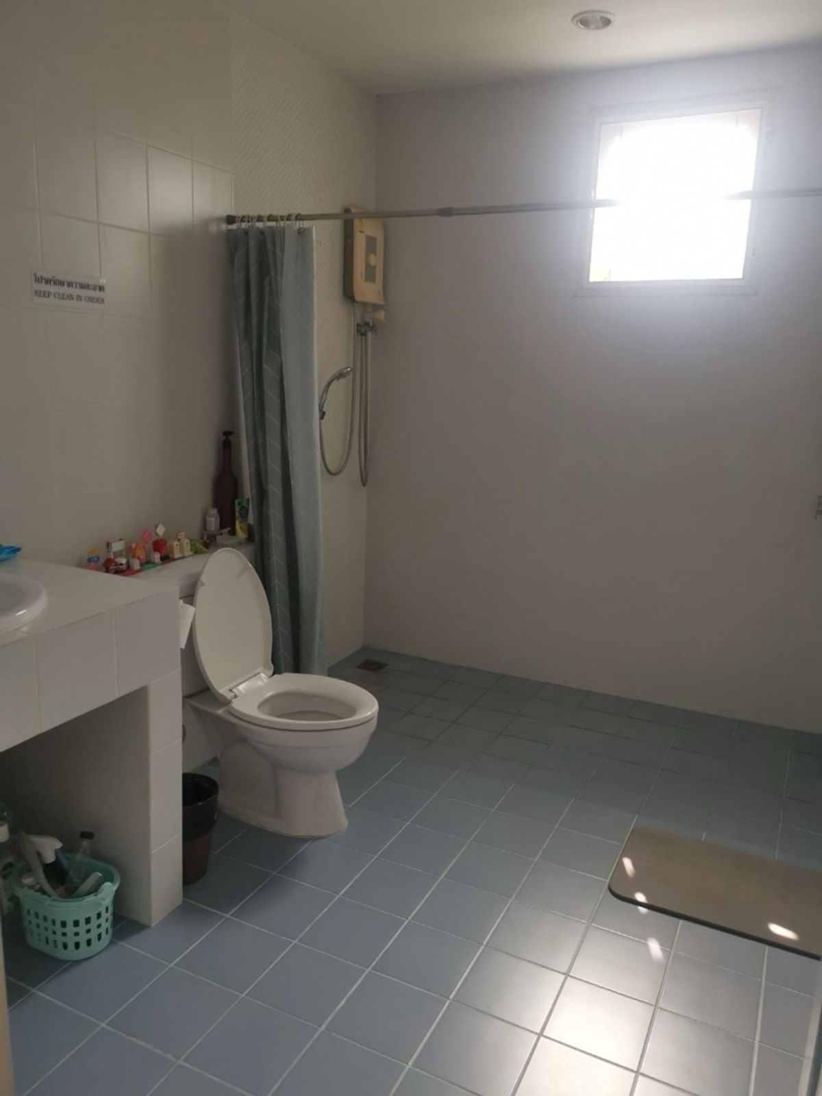 For SaleHouseOnnut, Udomsuk : 📢👇2.5-Storey Corner House For SalePeaceful and green surroundings, near local community and True Digital Park. Easy access to main roads and BTS.