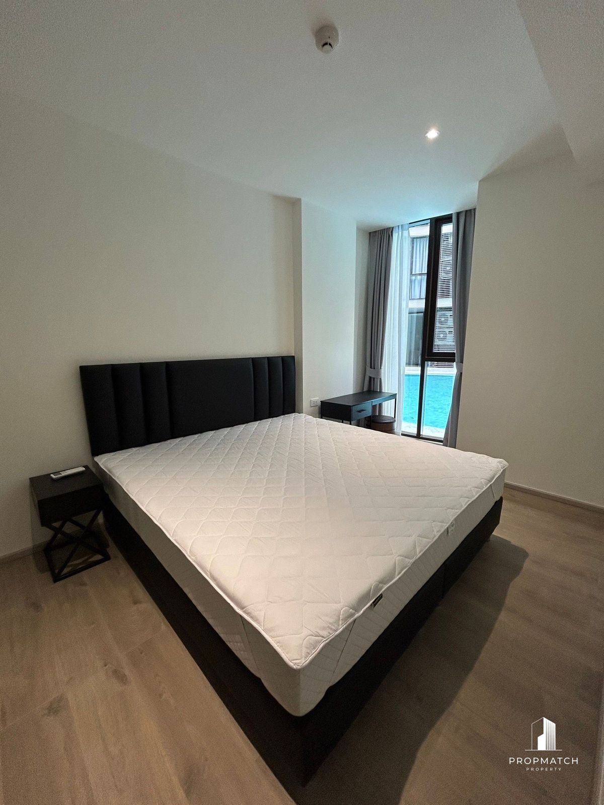 ขายคอนโดสุขุมวิท อโศก ทองหล่อ : ✨Flash Deal ✨FYNN Asoke(1Bed1Bath40SQM.) พร้อมอยู่ ! เพียง 7,500,000 บาท Tel.0981315848 @propmatch