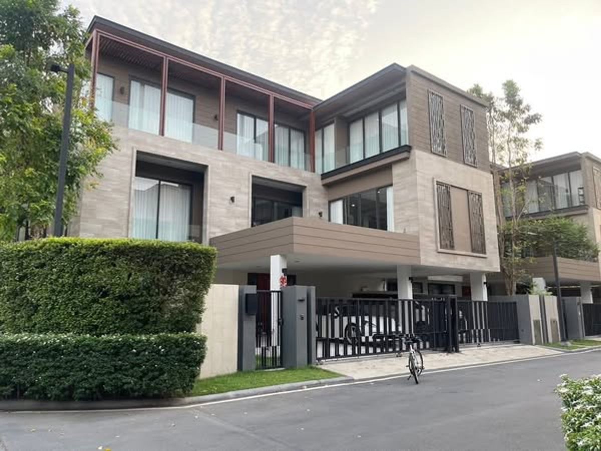 ให้เช่าบ้านพัฒนาการ ศรีนครินทร์ : Vana Residence Rama9 – Srinakarin