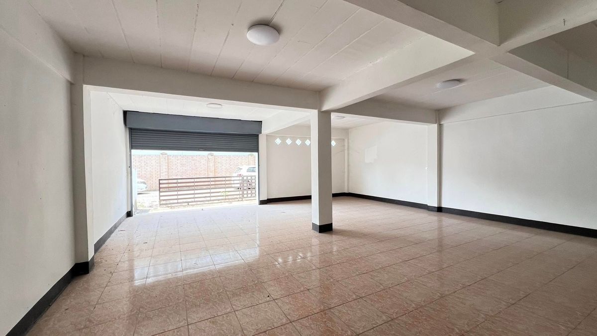 ขายทาวน์โฮมระยอง : ขายทาวน์โฮม 4 ชั้น มาบตาพุด ระยอง ทำเลดี การเดินทางสะดวกสบาย