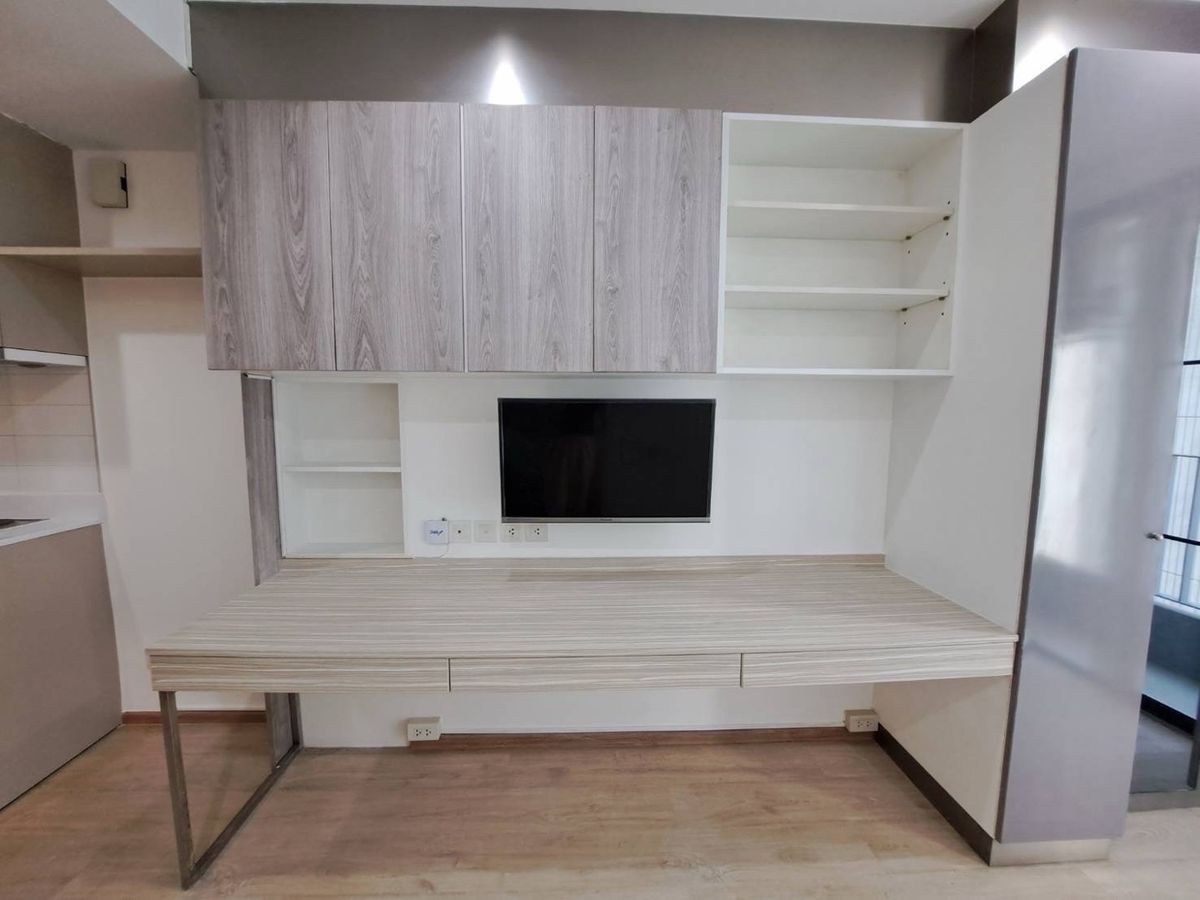 ขายคอนโดสยาม จุฬา สามย่าน : For Sell!! Ideo Q Chula - Samyan Price 4.19 MB❤️‍🔥Studio size 21.66 sq.m. Contract Aomam (agent) Tel./Line id : 0955871692 WhatsApp : +66 95 587 1692