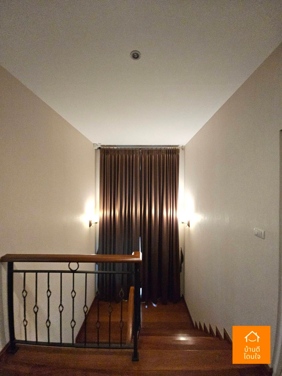 ขายบ้านนวมินทร์ รามอินทรา : ลดราคาพิเศษ บ้านสวย ลัดดารมย์ วัชรพล-รัตนโกสินทร์ (114 ตร.ว.) 4 นอน 4 น้ำ 