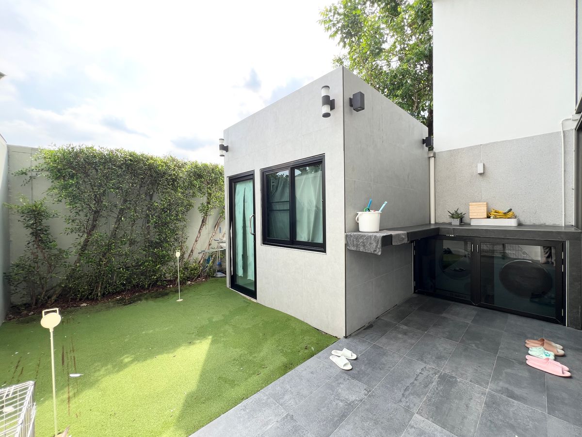 ขายทาวน์โฮมมีนบุรี-ร่มเกล้า : ขายทาวน์โฮมหรู เทพา รามคำแหง 118 (Dhepa Ramkhamhaeng 118) 3 นอน 3 น้ำ ใกล้โรงเรียนนานาชาติ  Ascot