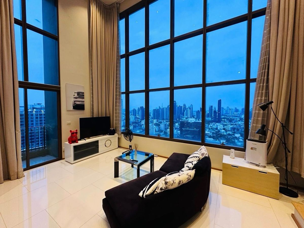 ให้เช่าคอนโดสุขุมวิท อโศก ทองหล่อ : 🎉Rent The Emporio Place 🎉 2 bedroom 🎉 126 sq.m🎉 85,000 baht/month🎉
