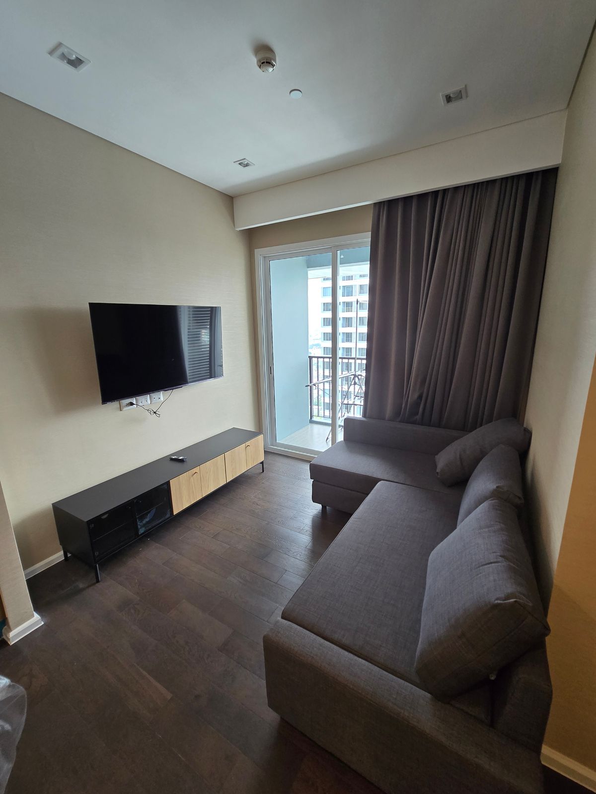 ให้เช่าคอนโดลาดพร้าว เซ็นทรัลลาดพร้าว : The Saint Residences, คอนโดห้าแยกลาดพร้าว, ใกล้mrtพหลโยธิน btsห้าแยกลาดพร้าว, 2ห้องนอน, สวยจึ้งให้เช่า30k