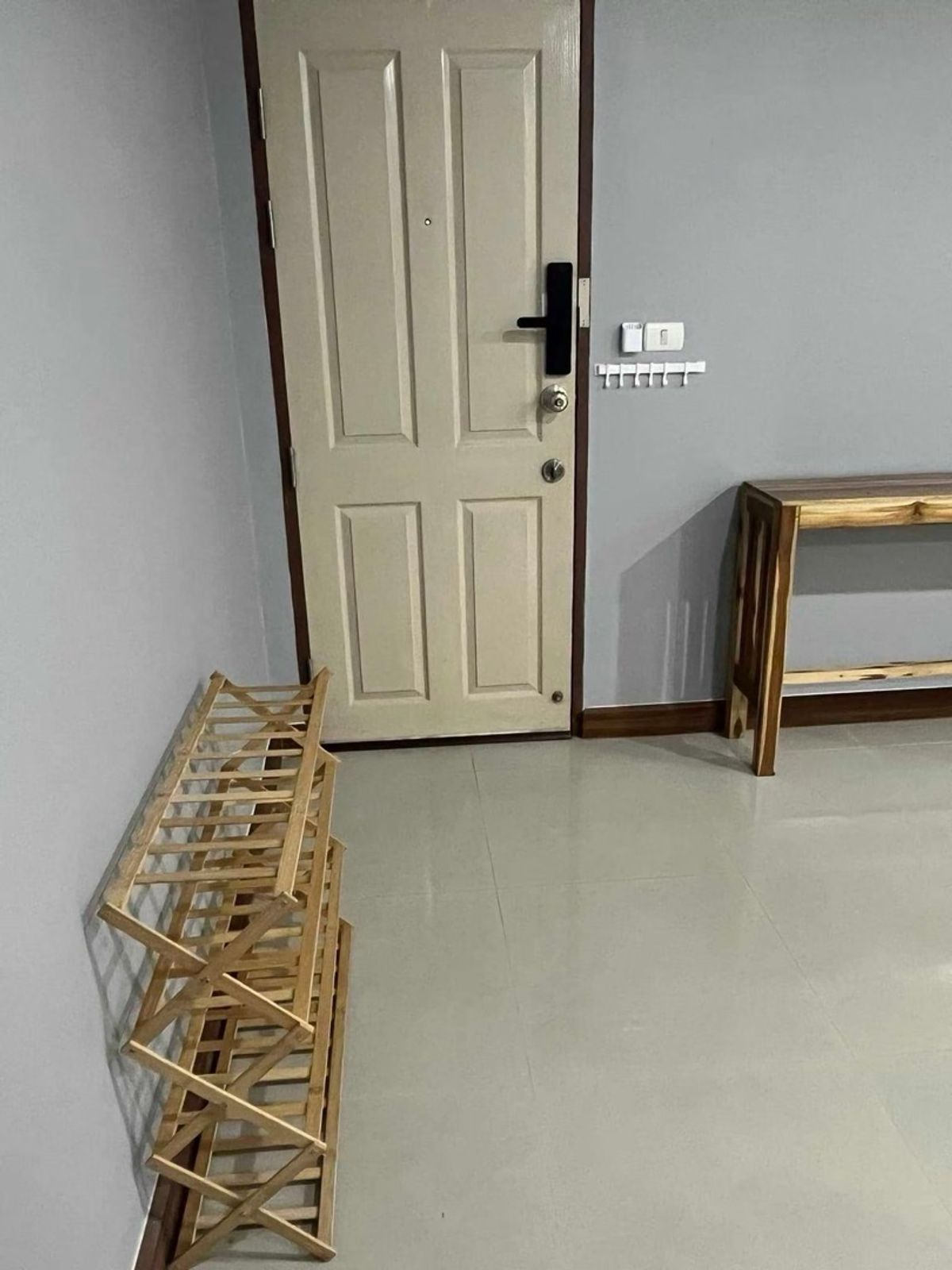 For RentCondoThaphra, Talat Phlu, Wutthakat : The owner rented 2 bedrooms, 1 water ready to move in.
