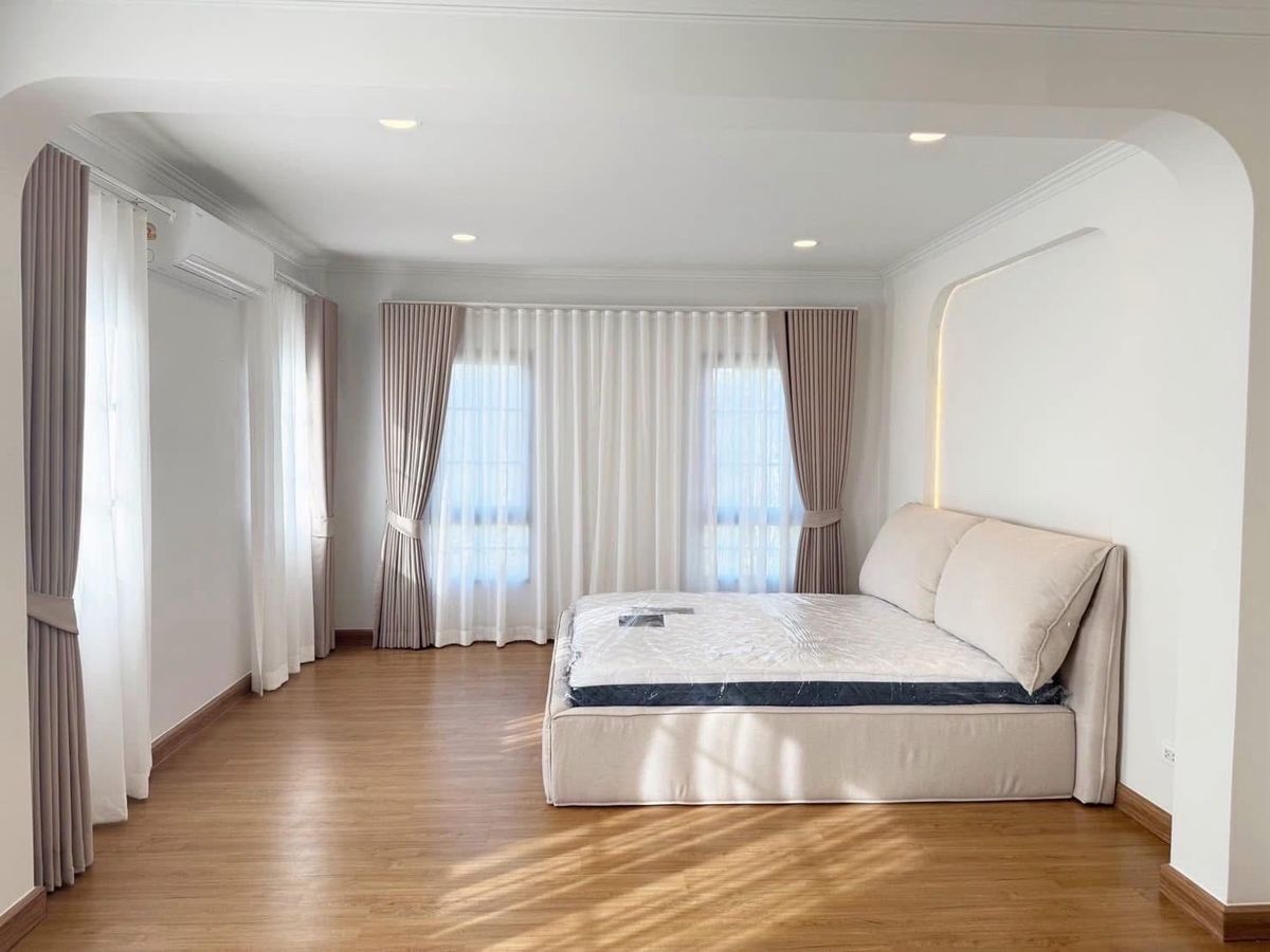 ขายบ้านบางนา แบริ่ง ลาซาล : 📢👇 บ้านเดี่ยว ในโครงการคุณภาพ พร้อมระบบรักษาความปลอดภัยที่ดีเยี่ยม ทำเลสะดวก ใกล้เมกา บางนา เพียง 5 นาที (โครงการตั้งอยู่บนถนนวงแหวนรอบนอกฝั่งใต้)