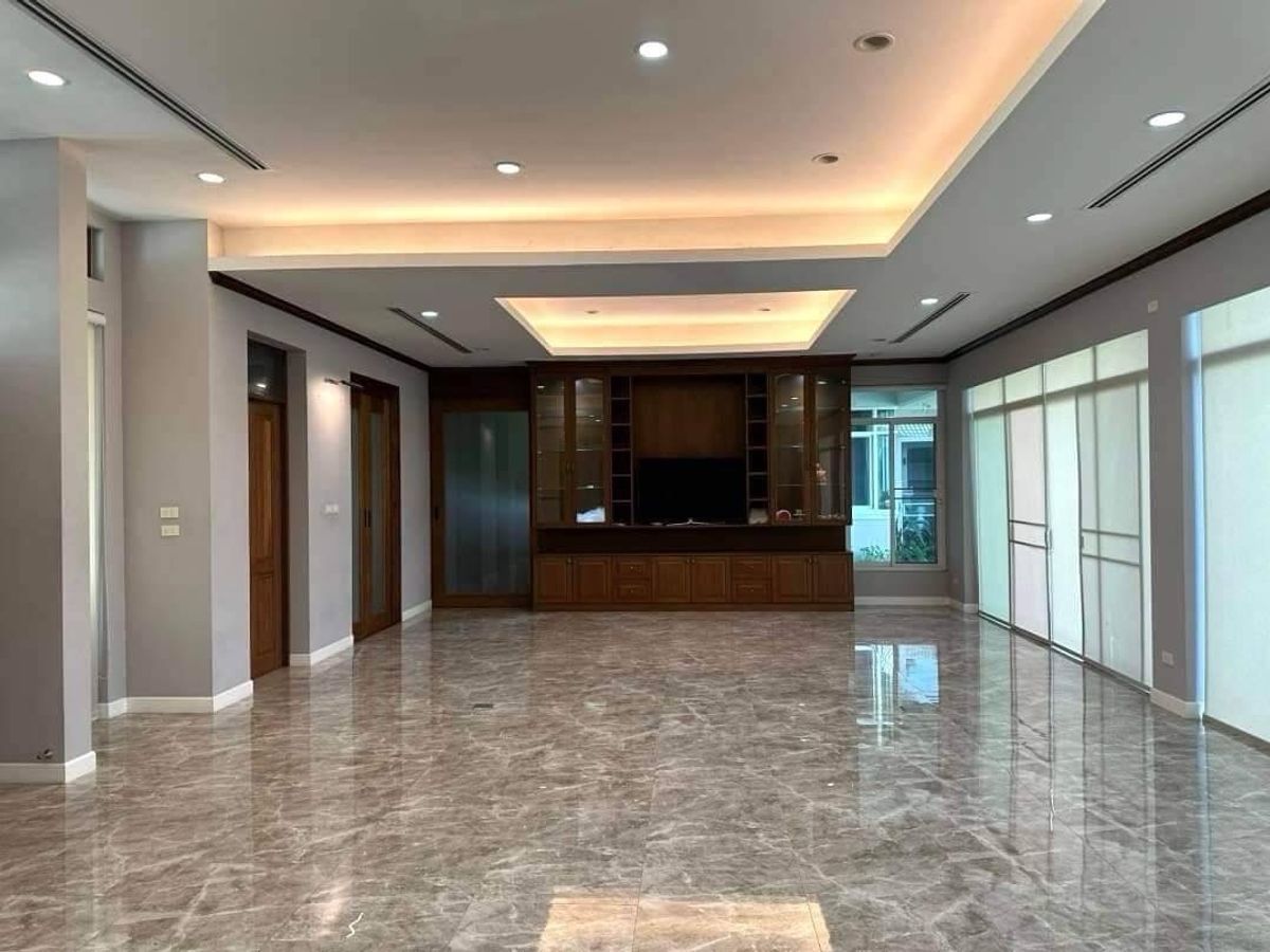 ขายบ้านเชียงใหม่ : 📢👇 บ้านเดี่ยว พื้นที่ใหญ่ ใกล้เมือง พร้อมสระว่ายน้ำระบบเกลือ