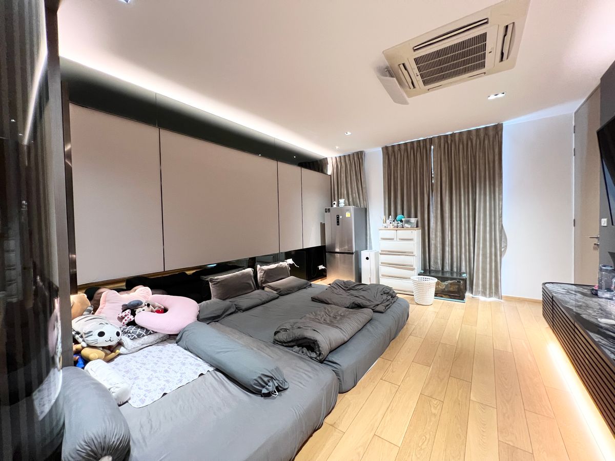 ขายทาวน์โฮมมีนบุรี-ร่มเกล้า : ขายทาวน์โฮมหรู เทพา รามคำแหง 118 (Dhepa Ramkhamhaeng 118) 3 นอน 3 น้ำ ใกล้โรงเรียนนานาชาติ  Ascot