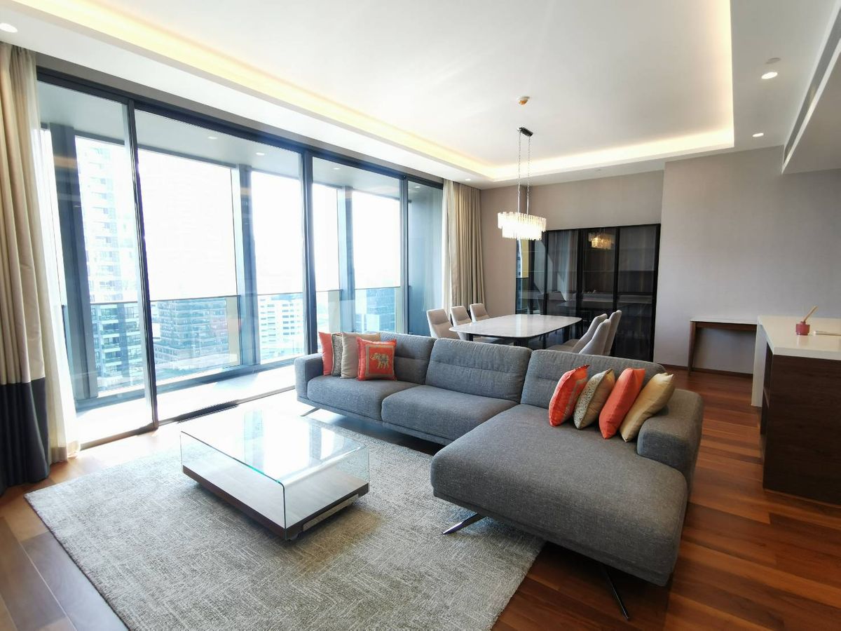 ขายคอนโดสุขุมวิท อโศก ทองหล่อ : The Estelle Sukhumvit 26: 133sqm. 2bed 2bath 50,000,000 Am: 0656199198