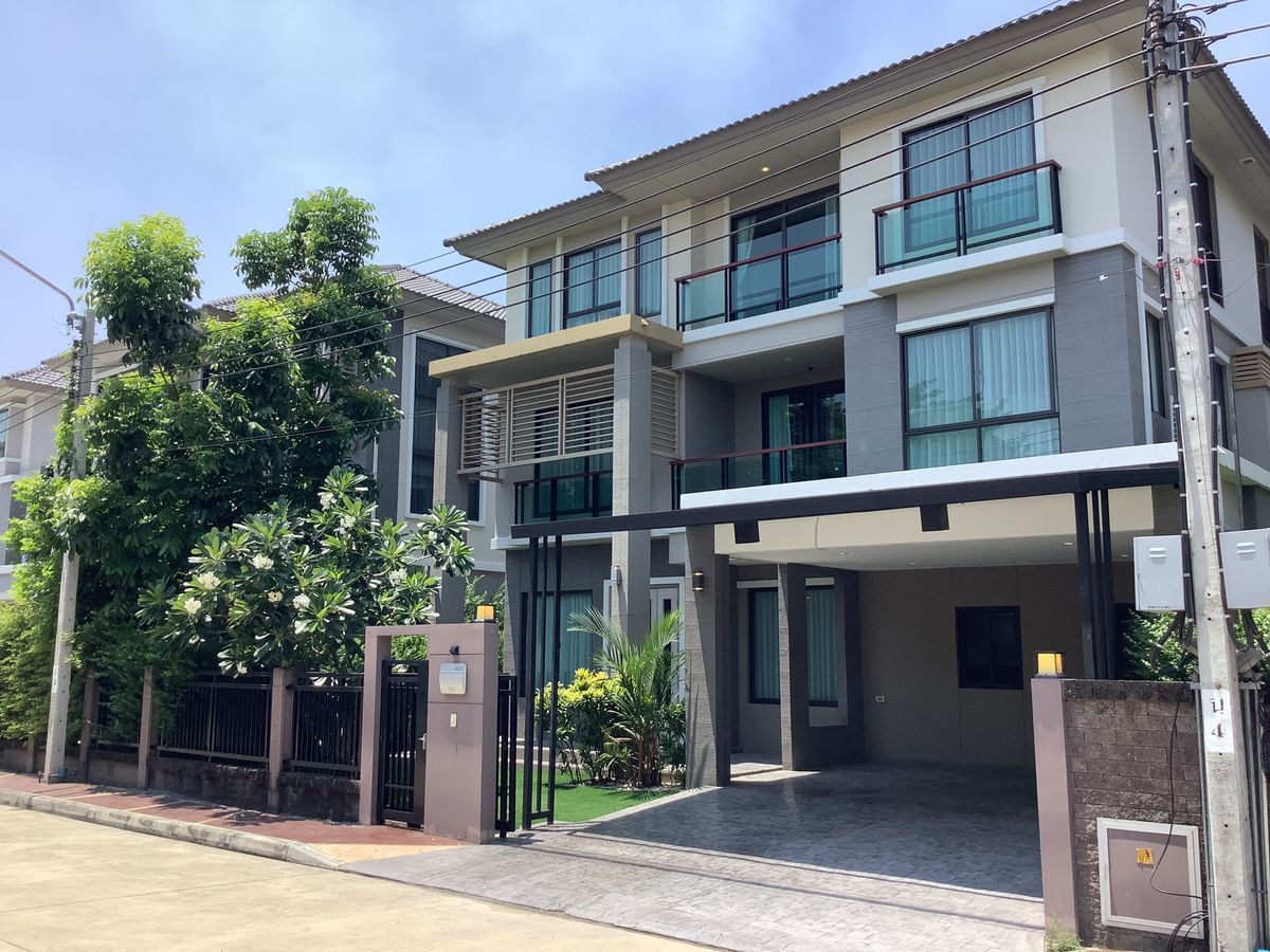 ให้เช่าบ้านวิภาวดี ดอนเมือง หลักสี่ : Z030 บ้านเดี่ยว​ 3 ชั้น ม.ภัสสร​ สรง​ประภา​ ดอนเมือง 5​ ห้องนอน​ 6​ ห้องน้ำ ใกล้ Harrow นานาชาติ