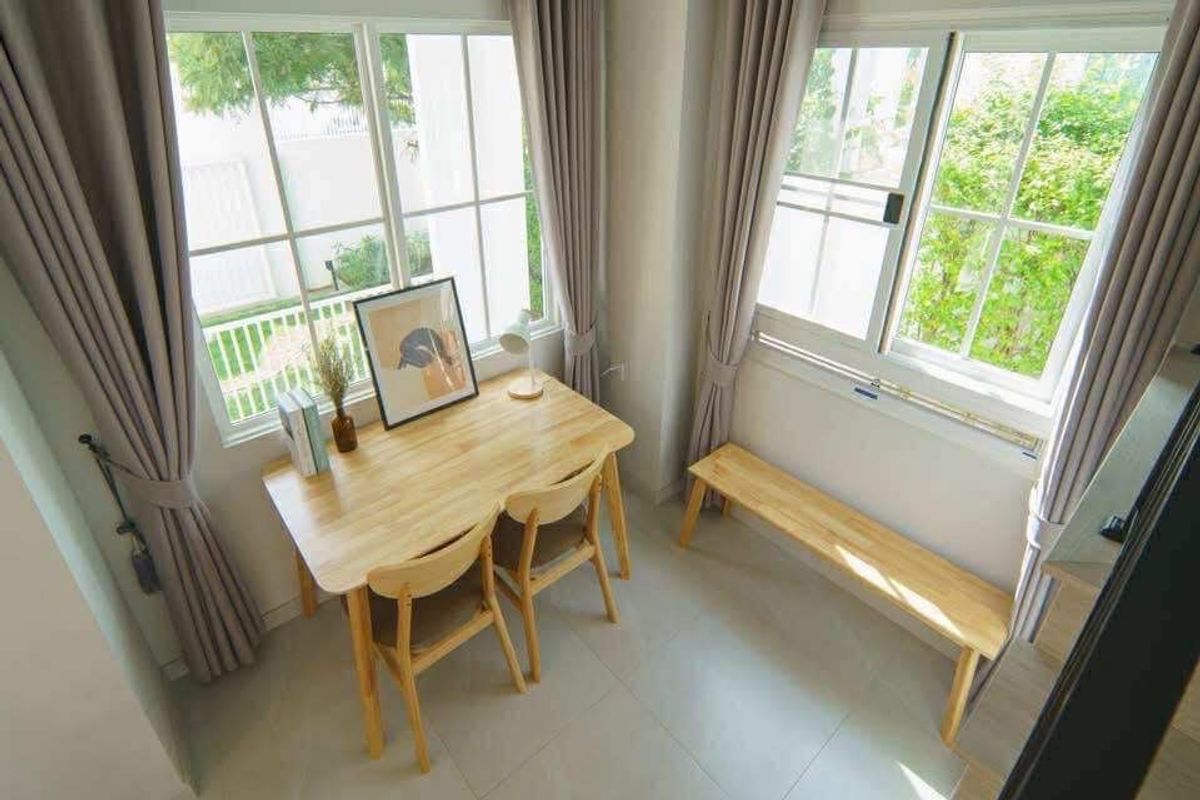 For RentHouseBangna, Bearing, Lasalle : Home And complete electrical appliances Chaiyapruek Project, Bang Na Km. 15 (L&MP; H), good location, near Mermaka, only 5 minutes.