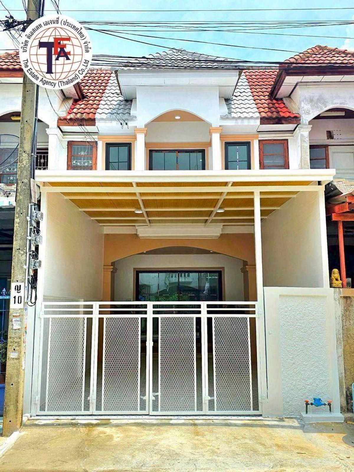 ขายทาวน์โฮมนนทบุรี บางใหญ่ บางบัวทอง : ขายทาวน์เฮ้าส์ 2 ชั้น หมู่บ้านช.รุ่งเรือง 6 บางกรวย ไทรน้อย บางรักพัฒนา บางบัวทอง ถนนกาญจนาภิเษก โรงพยาบาลเกษมราษฎร์รัตนาธิเบศร์ เซ็นทรัลเวสเกต โลตัสบางบัวทอง