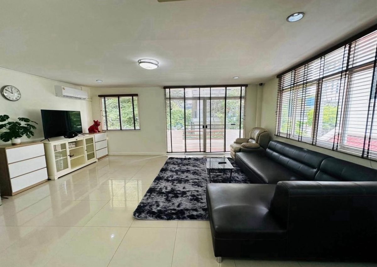 ให้เช่าบ้านสุขุมวิท อโศก ทองหล่อ : FOR RENT SINGLE HOUSE SUKHUMVIT31 , 