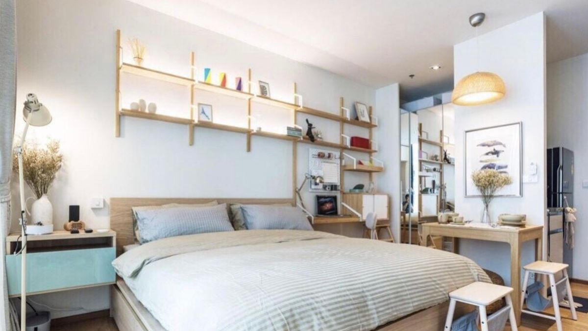 For RentCondoSukhumvit, Asoke, Thonglor : Rent Park 24 (Origin Phrom Phrom) is beautiful, ready to live in a very good location, near BTS Phrom Phong. Interested in Atline.@841QLNR