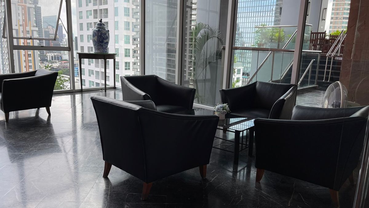 ให้เช่าคอนโดสีลม ศาลาแดง บางรัก : Rent Silom Suite Condo (Sathorn 12)
