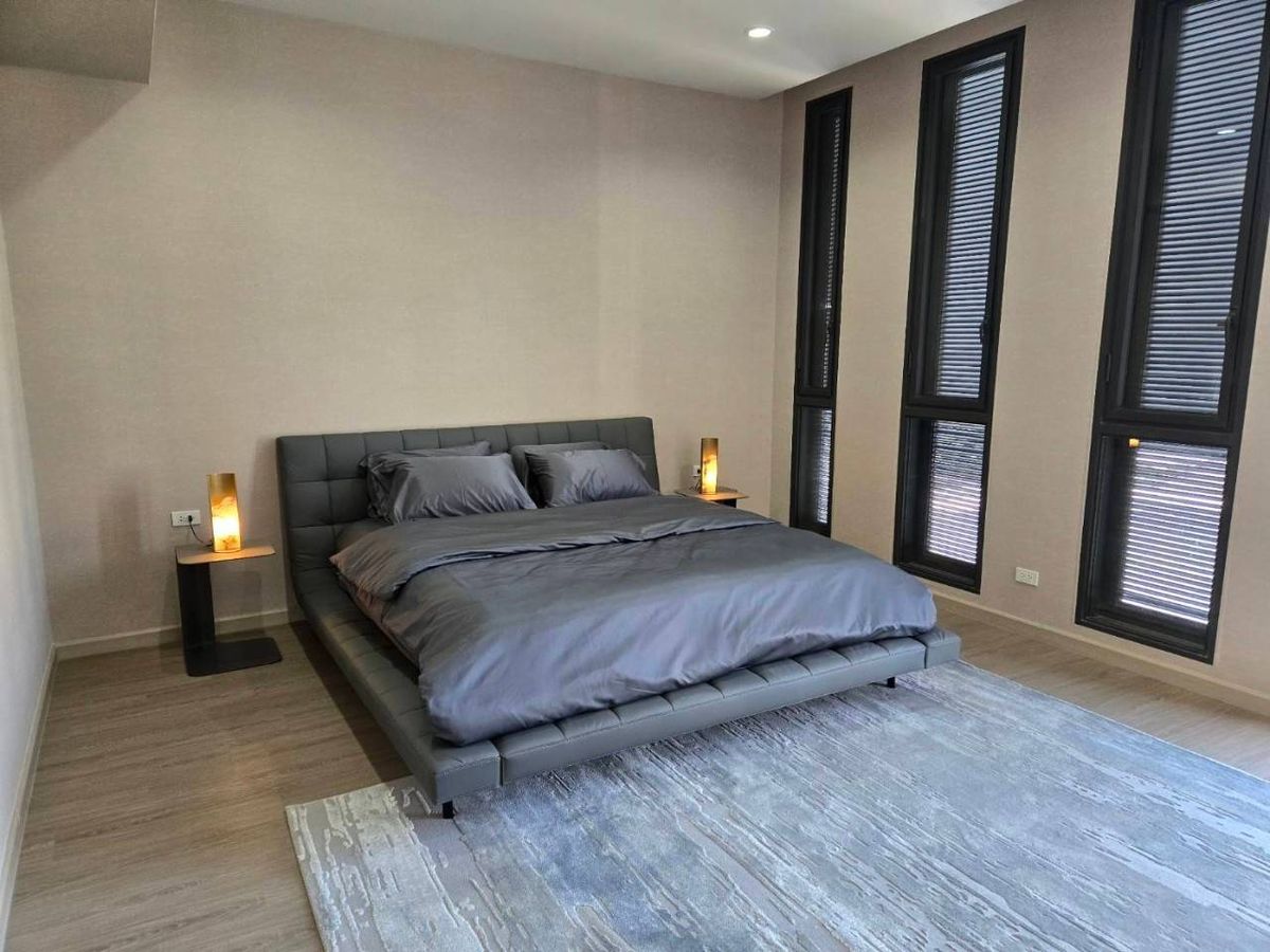 For RentHouseSukhumvit, Asoke, Thonglor : For Rent: Luxury 4.5-Storey Home @ Sage Thonglor 25
