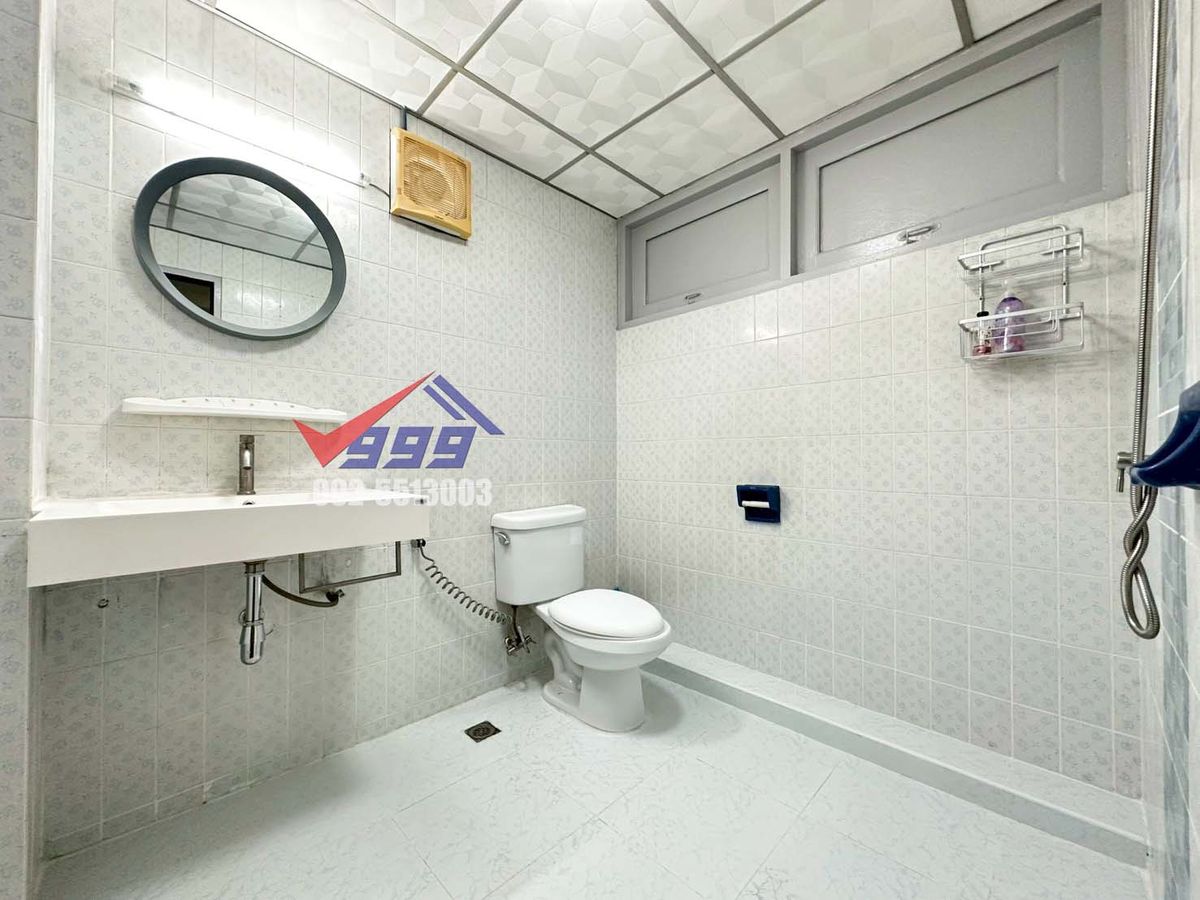 TownhomeRama3 (Riverside),Satupadit : For sale/rent, 3-storey townhouse, 5 bedrooms, Taweewattana Villa Village