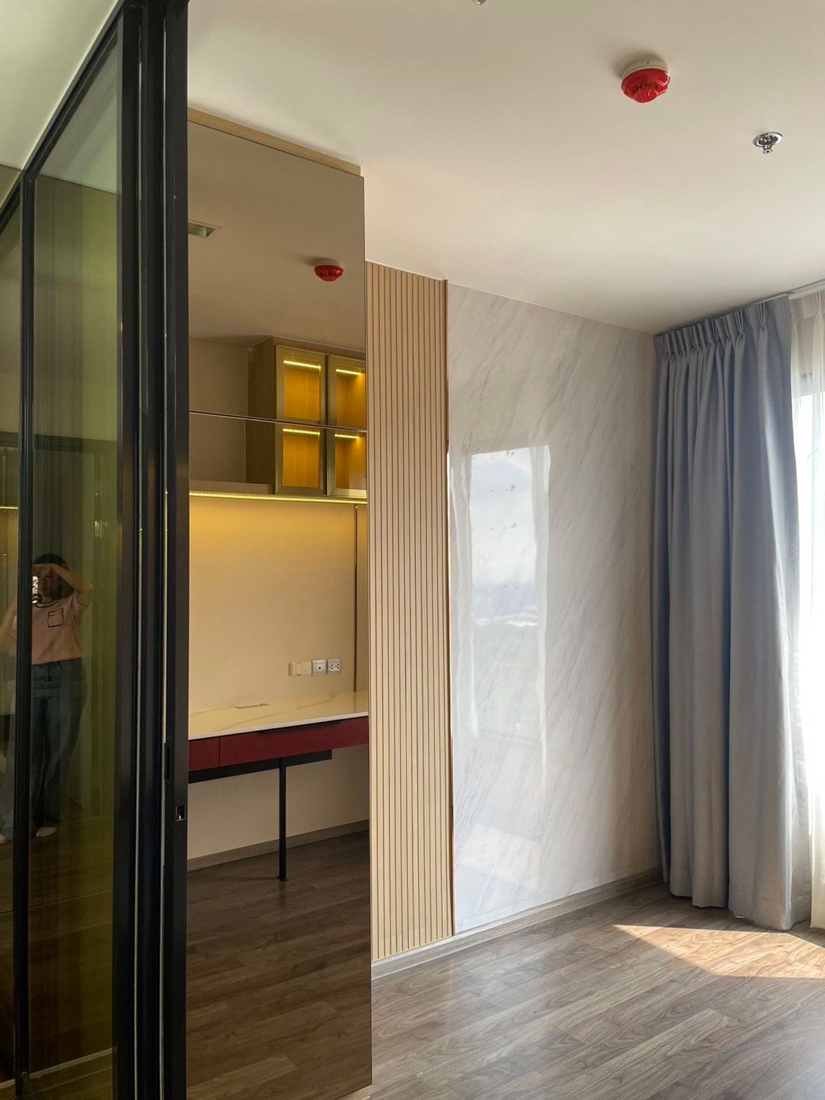 คอนโดลาดพร้าว เซ็นทรัลลาดพร้าว : ปล่อยเช่า และขาย ห้องแปลนสวย วิวดี ตกแต่งสวยงาม