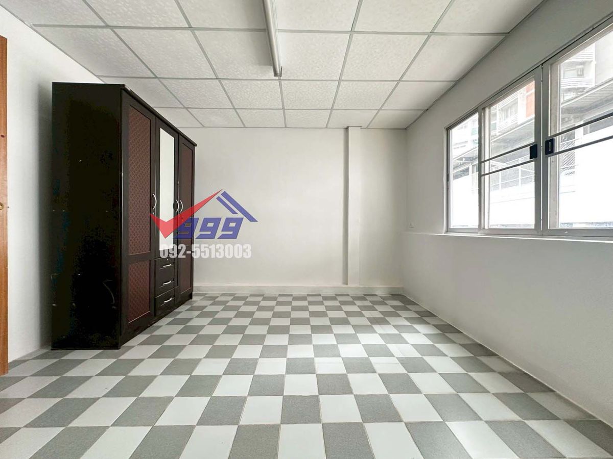 TownhomeRama3 (Riverside),Satupadit : For sale/rent, 3-storey townhouse, 5 bedrooms, Taweewattana Villa Village