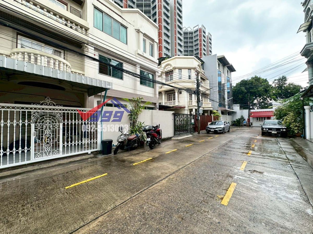 TownhomeRama3 (Riverside),Satupadit : For sale/rent, 3-storey townhouse, 5 bedrooms, Taweewattana Villa Village