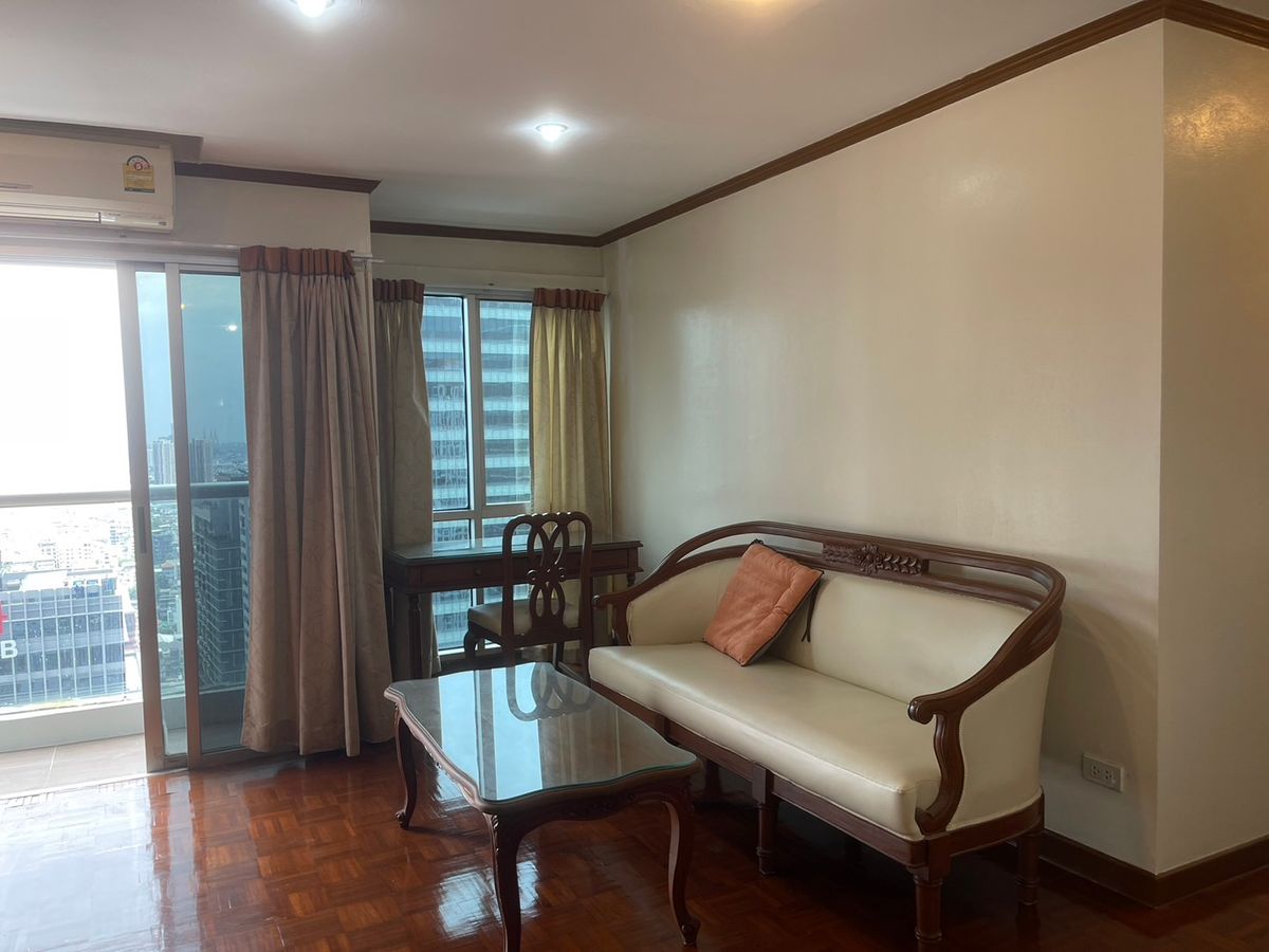 For RentCondoSilom, Saladaeng, Bangrak : Rent Silom Suite Condo (Sathorn 12)