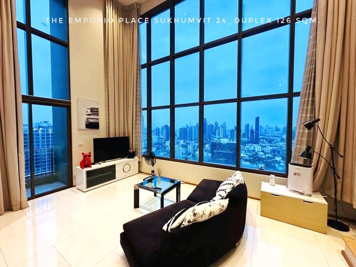 ให้เช่าคอนโดสุขุมวิท อโศก ทองหล่อ : For RENT, Duplex 2 bedrooms lots of space for small family near Emporium, BTS Phrompong 
