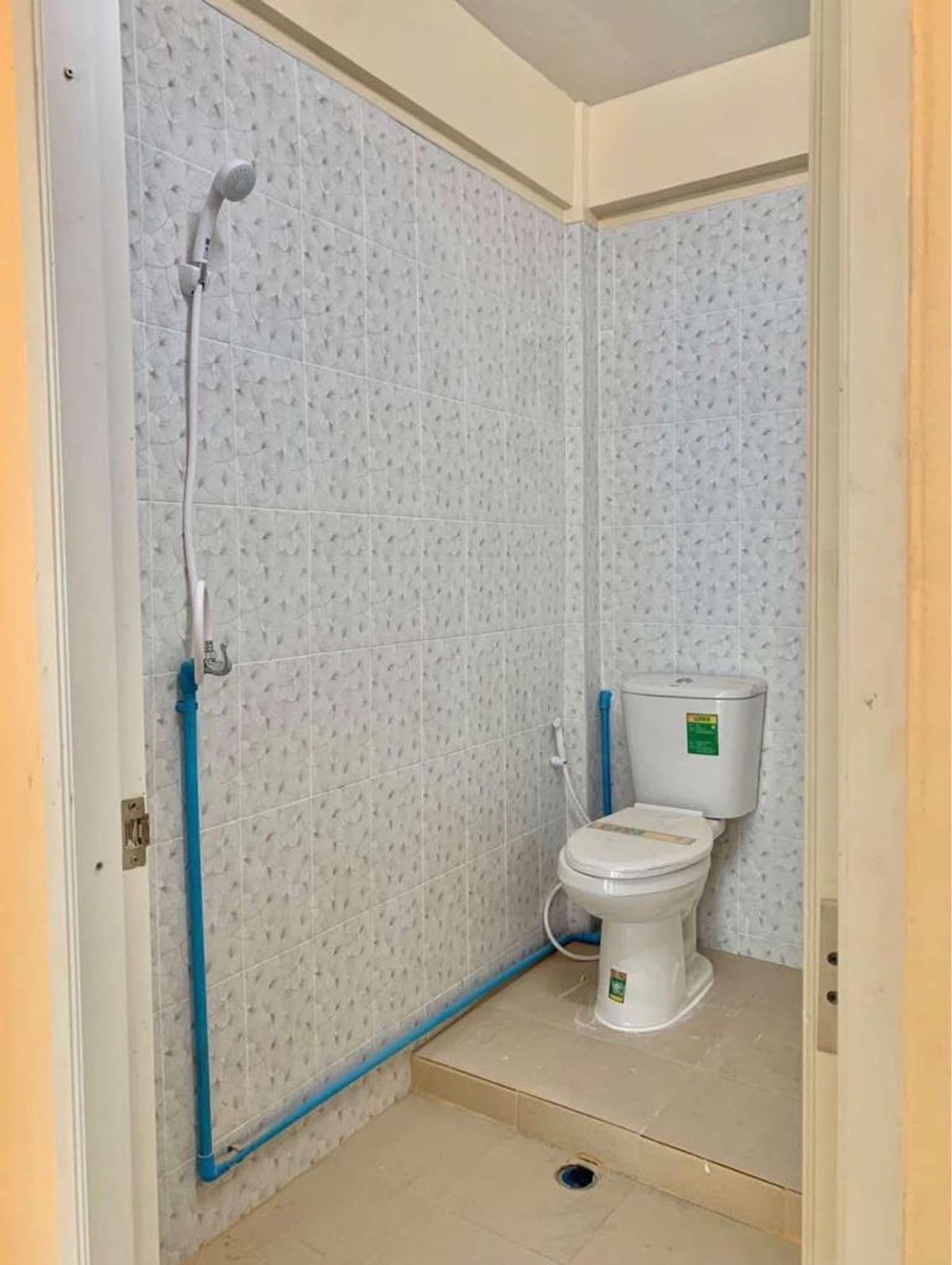 For SaleShop HouseRathburana, Suksawat : Commercial building for sale 4.5 floors 17 square wah   Suksawat Road 37/6 Bang Phueng Subdistrict, Phra Pradaeng District, Samut Prakan