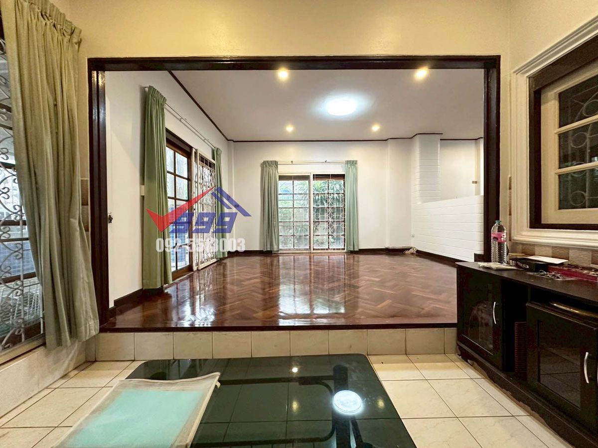 TownhomeRama3 (Riverside),Satupadit : For sale/rent, 3-storey townhouse, 5 bedrooms, Taweewattana Villa Village