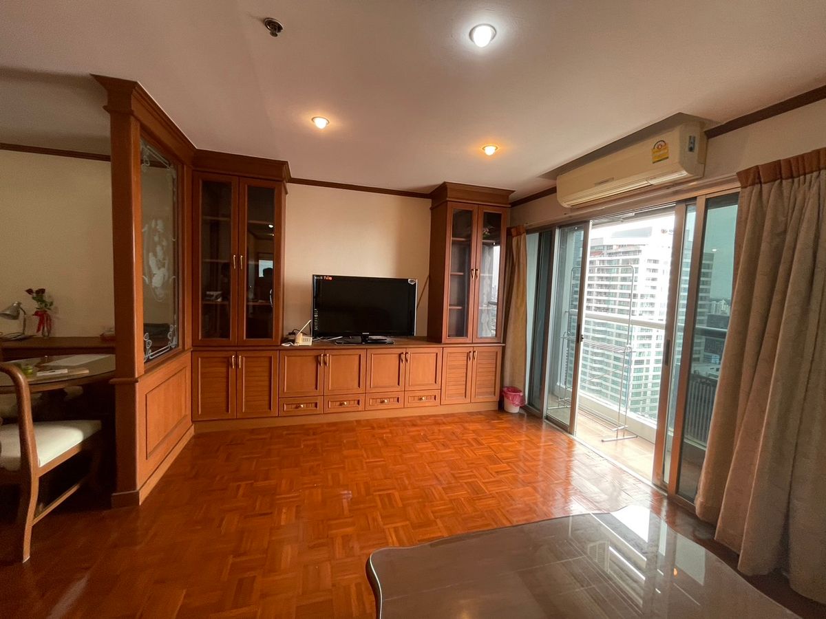 ให้เช่าคอนโดสีลม ศาลาแดง บางรัก : Rent Silom Suite Condo (Sathorn 12)