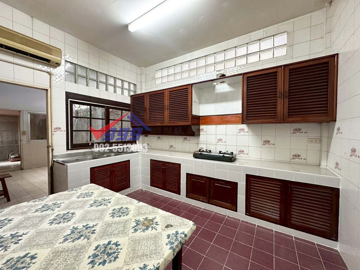 TownhomeRama3 (Riverside),Satupadit : For sale/rent, 3-storey townhouse, 5 bedrooms, Taweewattana Villa Village