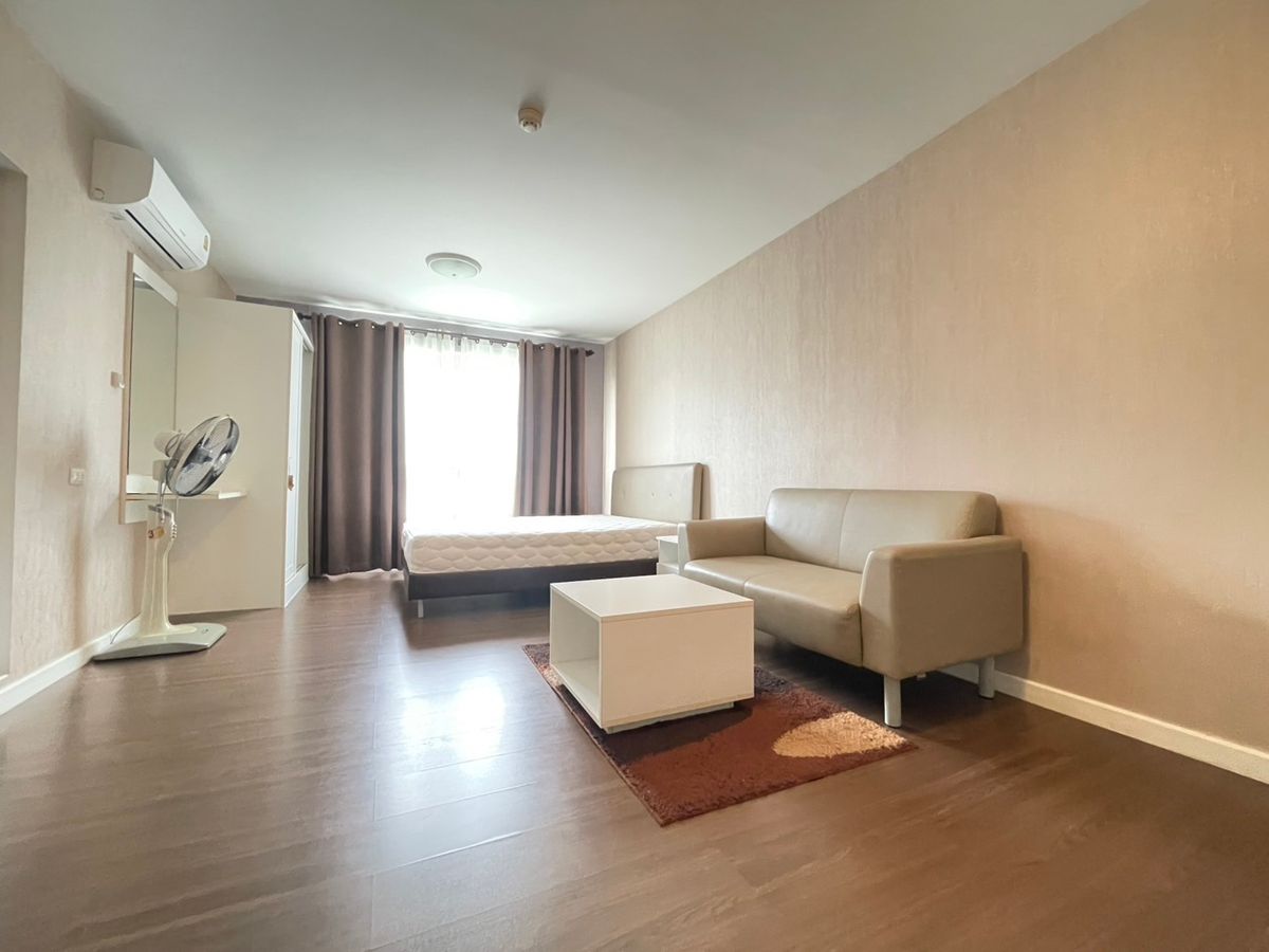 ให้เช่าคอนโดเชียงใหม่ : 🏡✨ ให้เช่า! D Condo Campus เชียงใหม่ – ห้องสวย วิวนอก โปร่งสบาย 🌿 “ตื่นเช้ารับลมเย็น ๆ ที่ระเบียง พร้อมจิบกาแฟชมวิวธรรมชาติ…ชีวิตดี ๆ เริ่มต้นที่นี่”