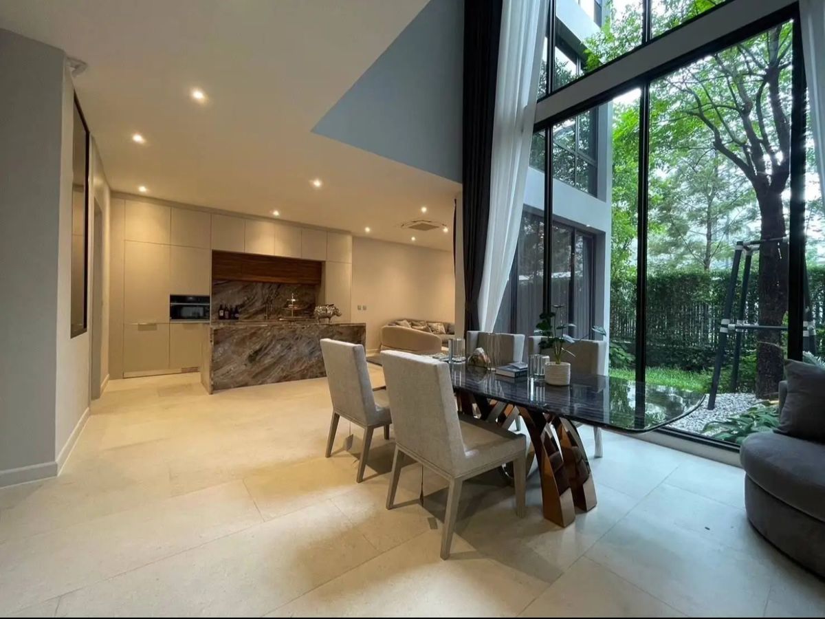 HousePattanakan, Srinakarin : 𝐅𝐎𝐑 🔥 🔥 🔥 𝐏𝐚𝐭𝐭𝐚𝐧𝐚𝐤𝐚𝐫𝐧 - Luxury Home ✨ Just 10 Mins to Thonglor!
