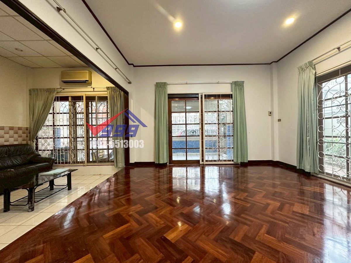 TownhomeRama3 (Riverside),Satupadit : For sale/rent, 3-storey townhouse, 5 bedrooms, Taweewattana Villa Village