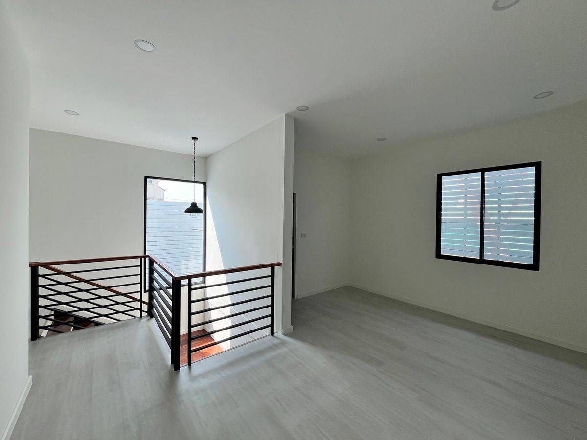 For RentHouseBang kae, Phetkasem : Rent a detached house, Bang Khae - Petchkasem, near Bang Phai only 2 minutes