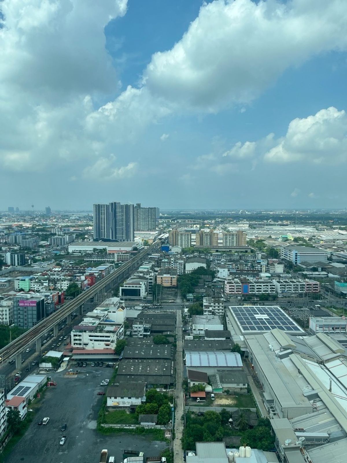 ให้เช่าคอนโดสมุทรปราการ สำโรง : สำหรับเช่า คอนโด เมโทรโปลิส สำโรง ( metropolis samrong interchange) 