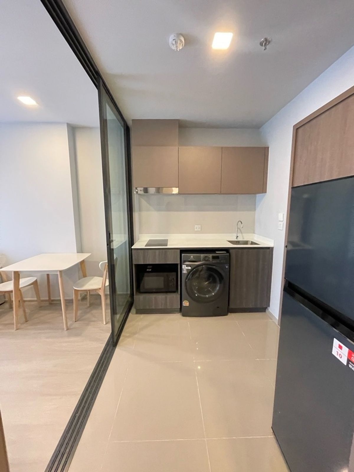 ให้เช่าคอนโดลาดพร้าว เซ็นทรัลลาดพร้าว : 🔥ให้เช่าด่วน🔥ไลฟ์ พหล-ลาดพร้าว  เฟอร์และเครื่องใช้ไฟฟ้าครบ  ติดรถไฟฟ้าห้าแยกลาดพร้าว พร้อมเข้าอยู่