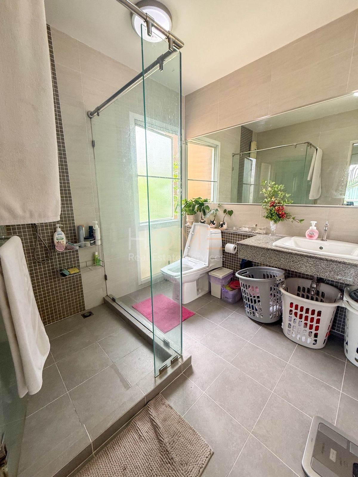 ขายบ้านลาดกระบัง สุวรรณภูมิ : โฮมเพลส เดอะ พาร์ค วงแหวน - พระราม 9 / 3 ห้องนอน (ขาย), Home Place The Park Wongwan - Rama / 3 Bedrooms (FOR SALE) AA348