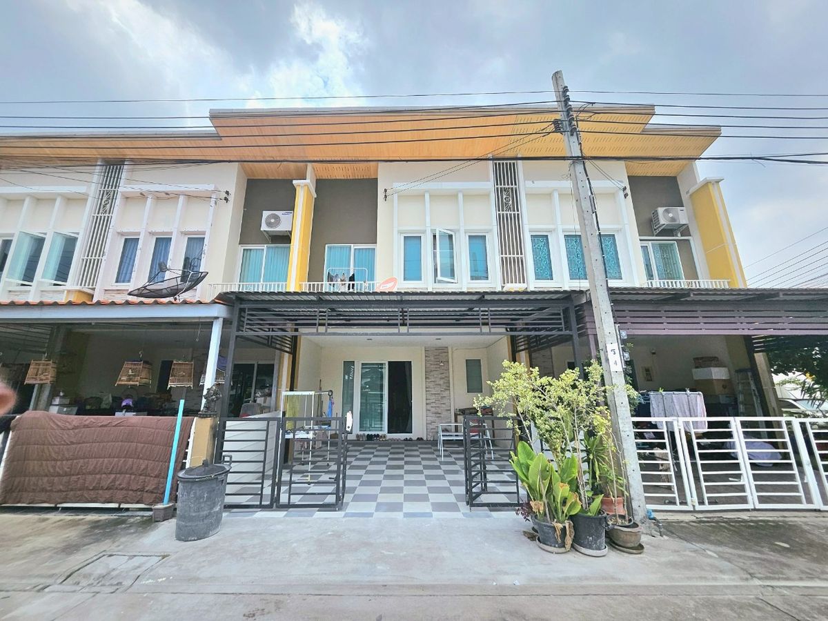 ขายทาวน์โฮมราษฎร์บูรณะ สุขสวัสดิ์ : 🏡ขาย ทาวน์เฮ้าส์ หมู่บ้าน โกลเด้น ทาวน์ สุขสวัสดิ์ 30 บ้านสวยพร้อมอยู่