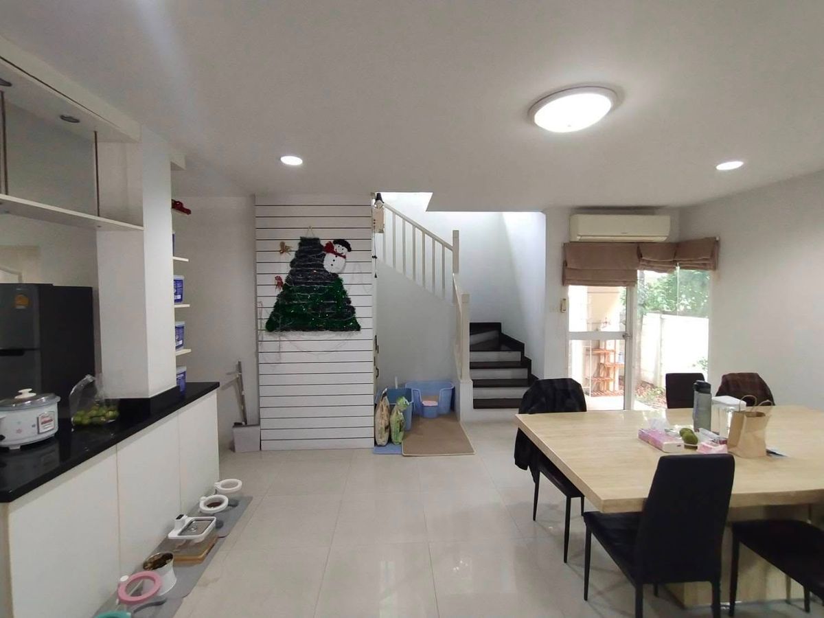 ขายบ้านลาดกระบัง สุวรรณภูมิ : บ้านบารเมษฐ์ / 3 ห้องนอน (ขายพร้อมผู้เช่า), Baan Baramed / 3 Bedrooms (SALE WITH TENANT) FON114