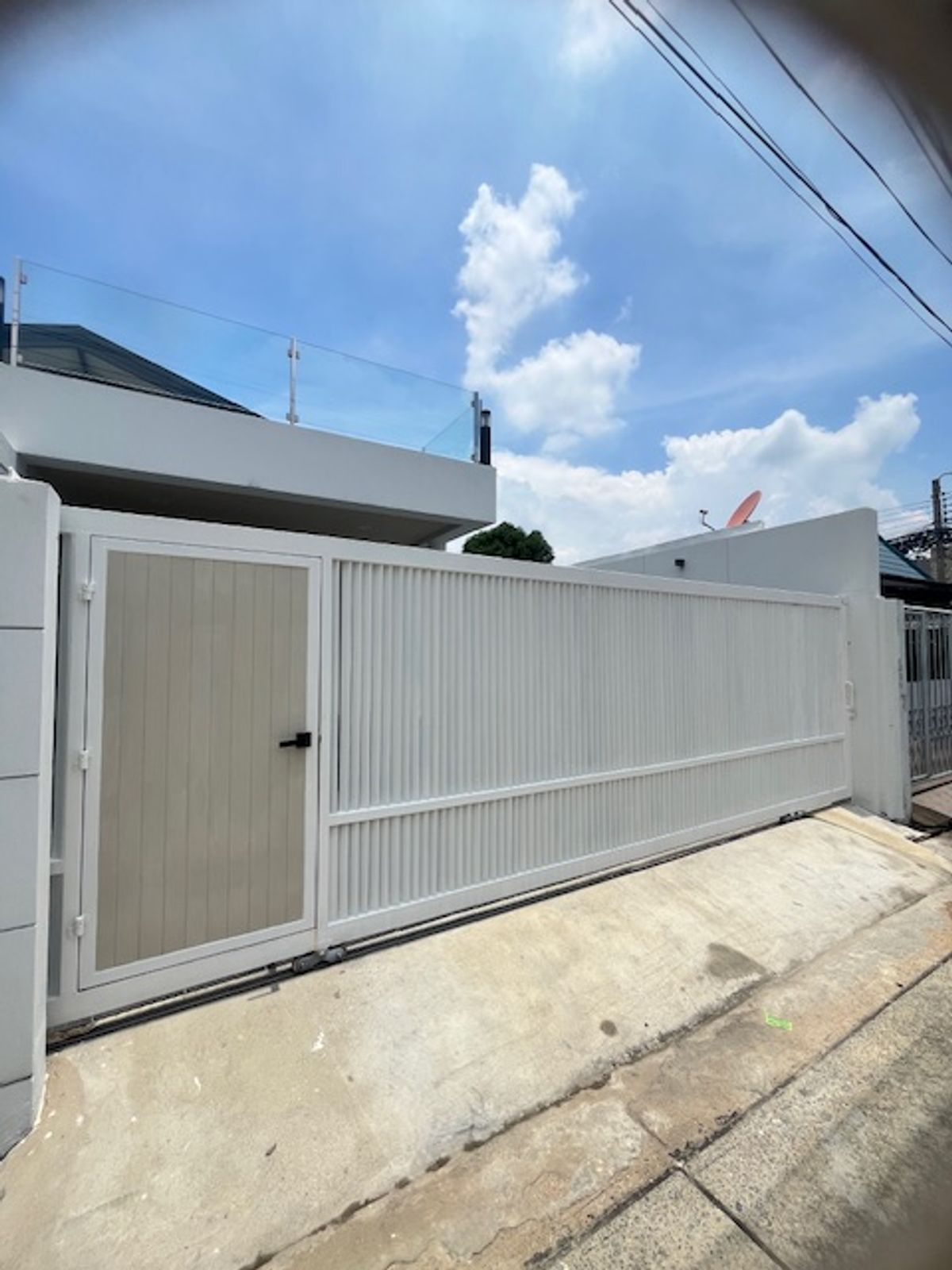 ขายบ้านอ่อนนุช อุดมสุข : 📣Vาย หมู่บ้านเสรี-อ่อนนุช ซอย 16